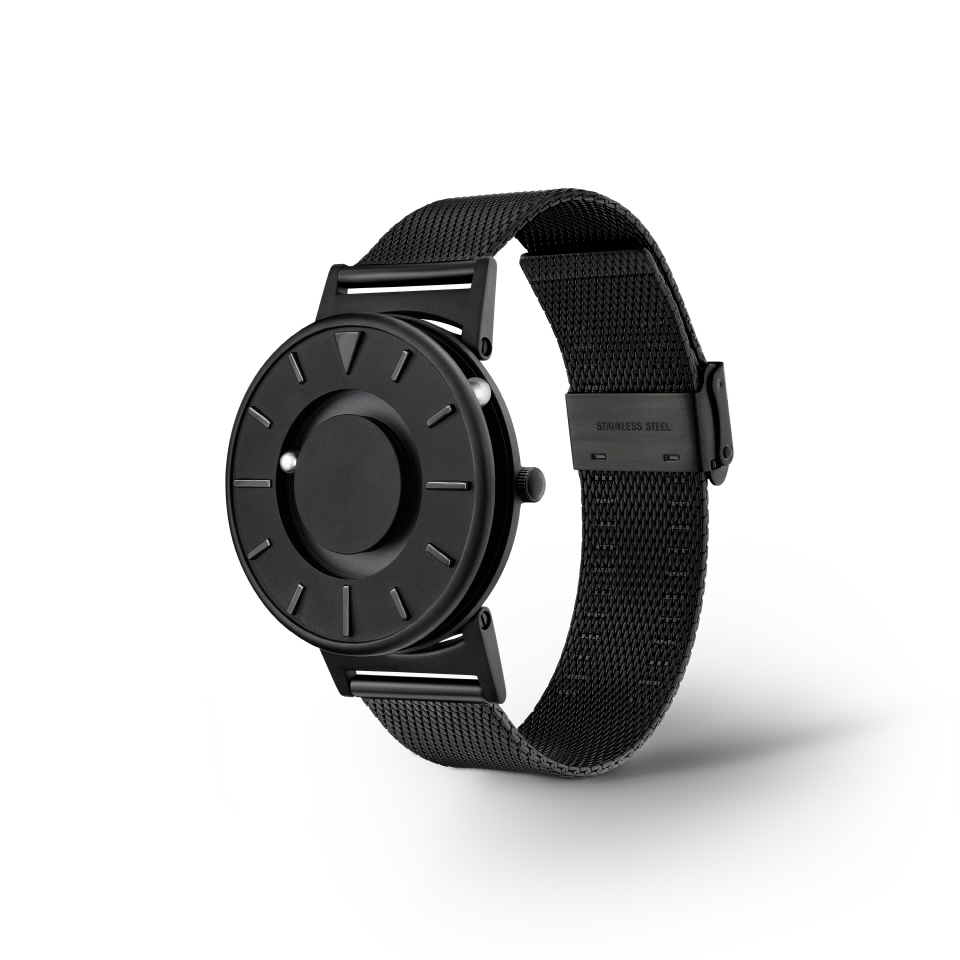 Bradley Black - taktilt armbåndsur med lenke, fra EONE - Bilde 4