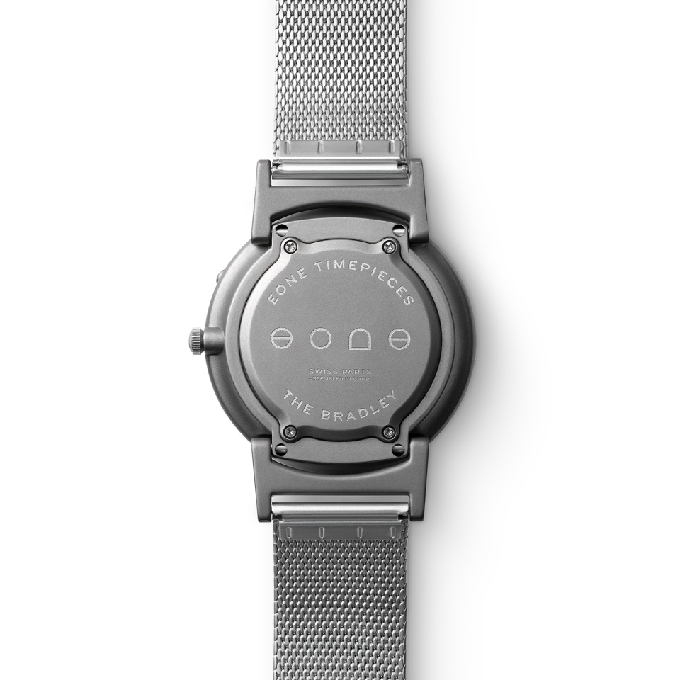 Bradley Titan - taktilt armbåndsur med lenke, fra EONE - Bilde 3