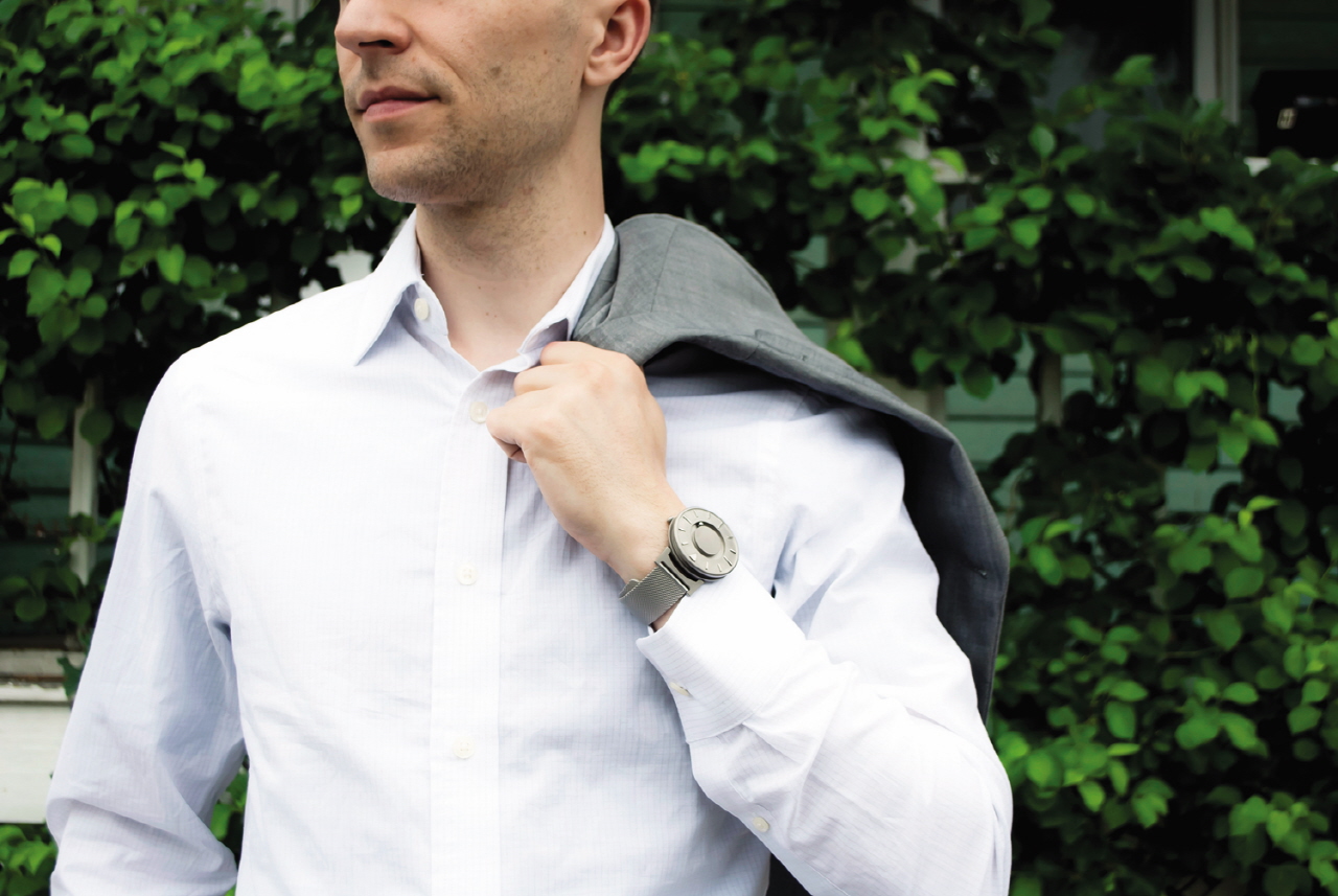 Bradley Titan - taktilt armbåndsur med lenke, fra EONE - Bilde 4