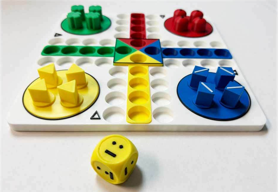 Produktbilde av ludo med store brikker